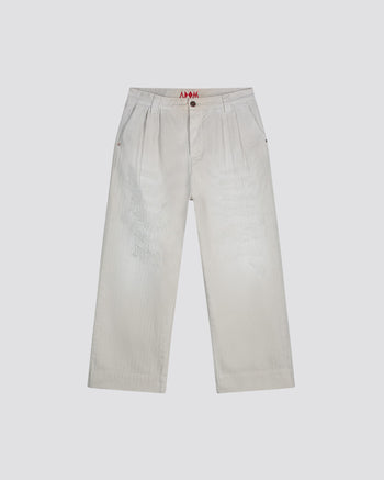RIPPED WHITE BAGGY CHINOS