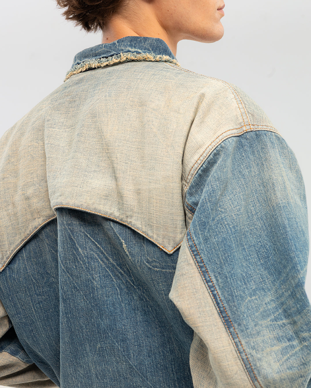 REVERSE CURVE JACKET