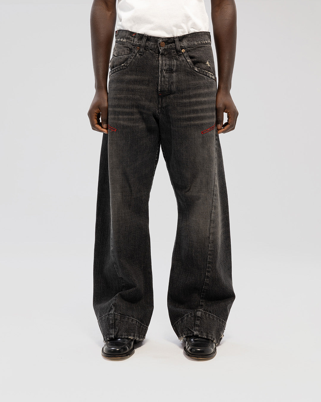 DARK TORSION JEANS