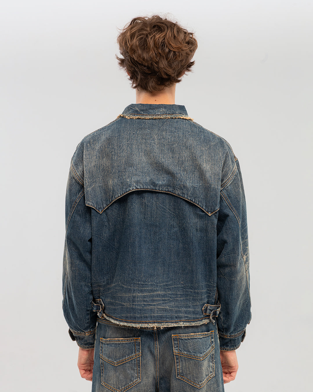 SOIL CURVE JACKET