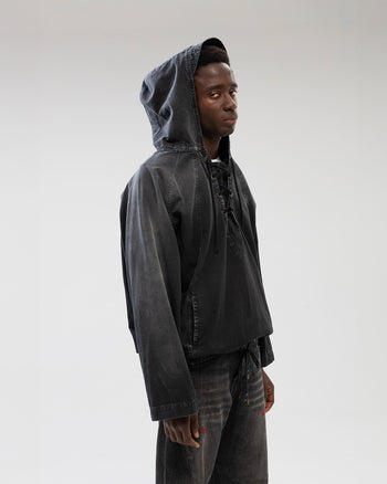 BLACK STRING ANORAK