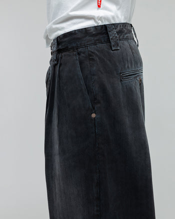 BLACK BAGGY CHINOS