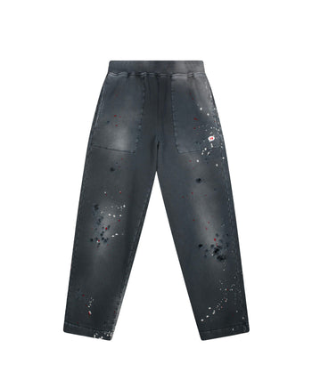 DISTRESSED GREY SWEATPANTS