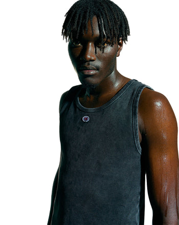 RIBBED BLACK TANK-TOP